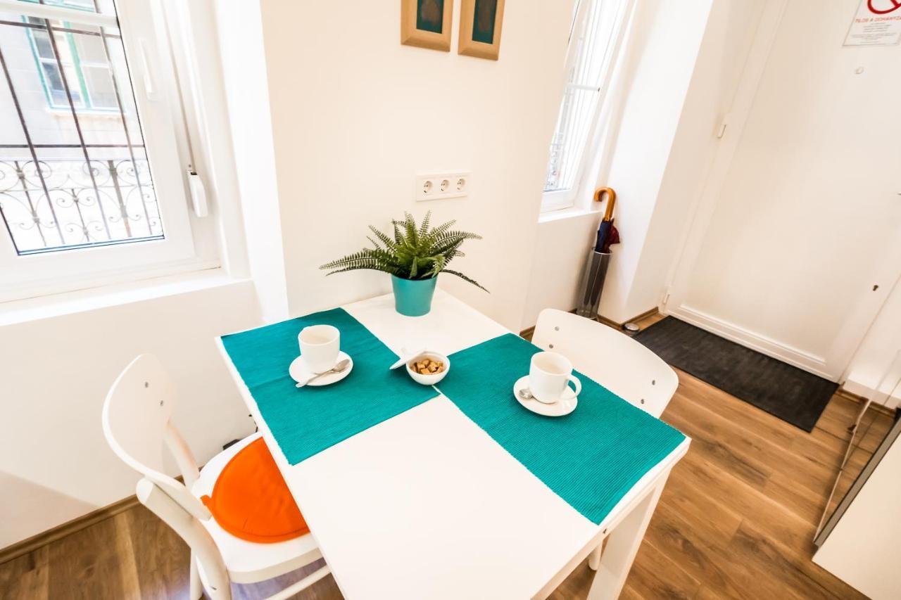 Cosy Studios In The Heart Of The City Budapest Exterior photo