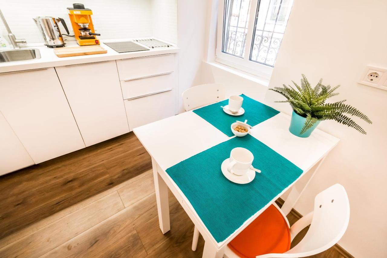 Cosy Studios In The Heart Of The City Budapest Exterior photo